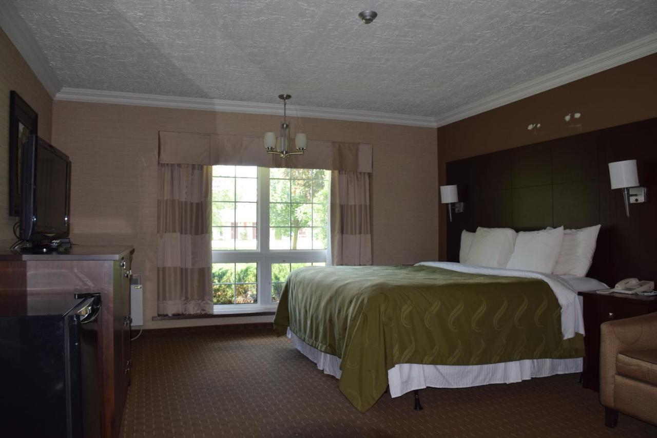 Rodeway Inn Festival Stratford Dış mekan fotoğraf